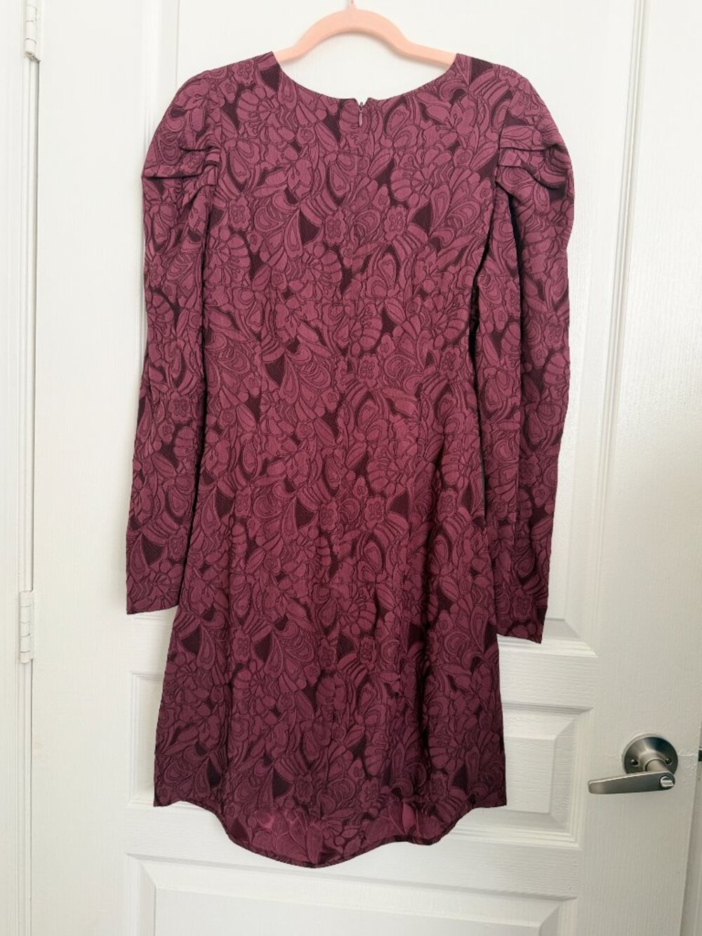 NWT Marie Oliver Burgundy Floral Jacquard Long-Sleeve Mini Dress – 8- MSRP $385+